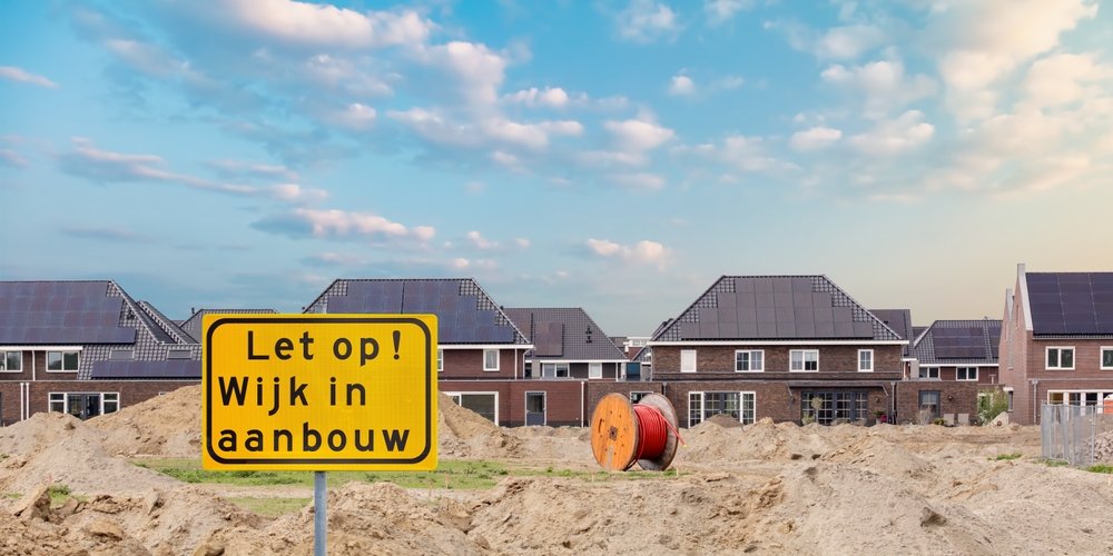Renovlies voor nieuwbouw in Utrecht. Krijg 10% korting op het behangen en sauzen van wanden.